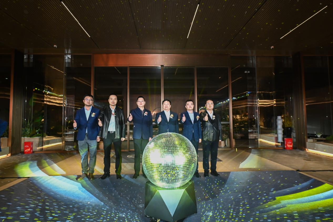 �������ʵ��չʾ�������������㹫̯�������ͬ������